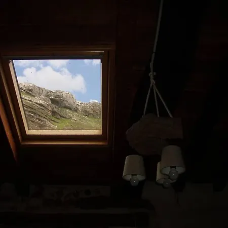 Preciosa Pasiega Restaurada *