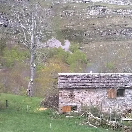 Preciosa Pasiega Restaurada Domek alpejski *