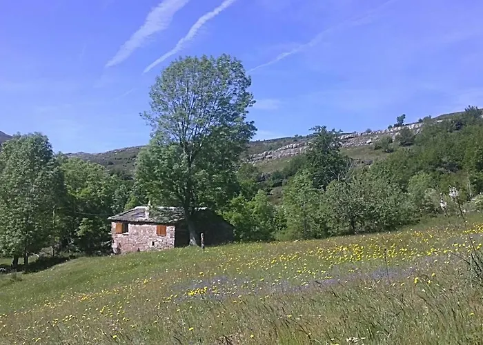 Preciosa Pasiega Restaurada Chalé